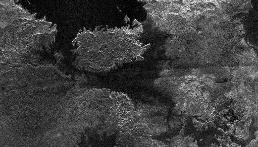 Ile poetique de Titan par Cassini